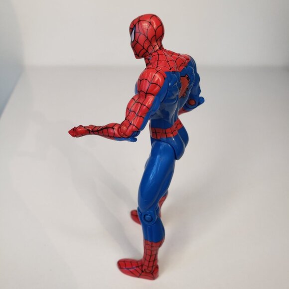 Vintage Spiderman Action Figure - Picture 5 of 7
